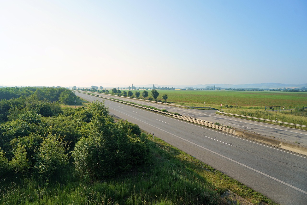 【自動車・輸送用機器業界】アジア太平洋クロスボーダー M&A レビュー：2025年の最新動向と2026年への示唆